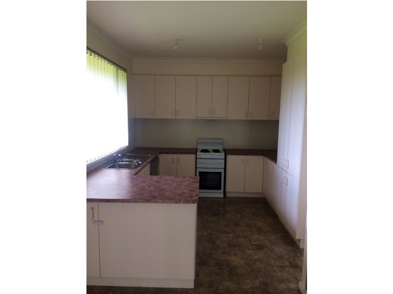 41 Brewsters Road, Yinnar South VIC 3869