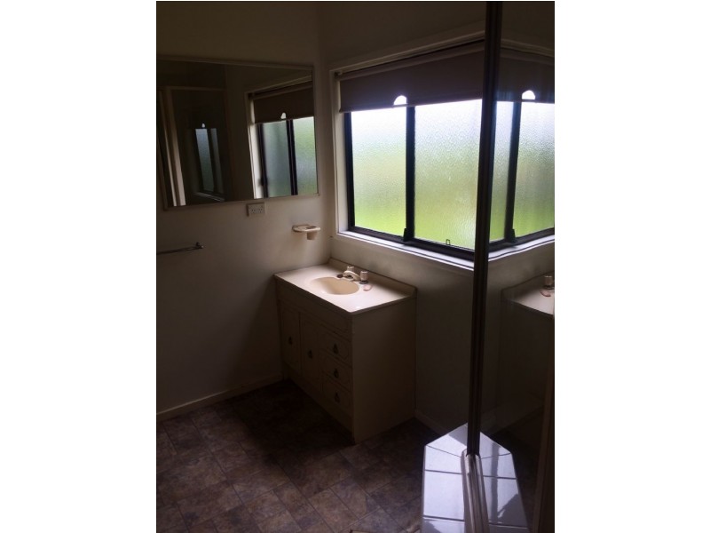 41 Brewsters Road, Yinnar South VIC 3869