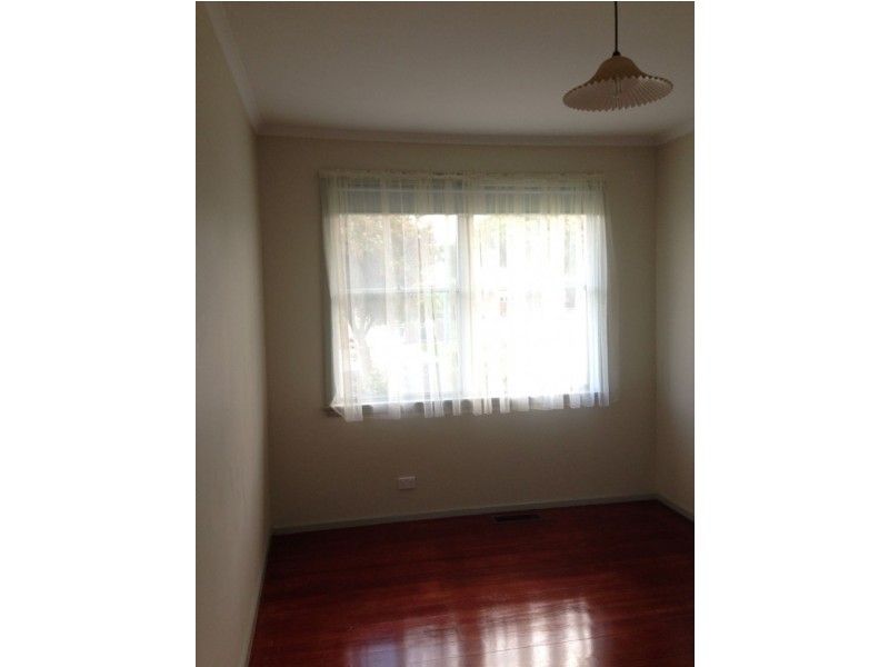 23 Churchill Road, Morwell VIC 3840