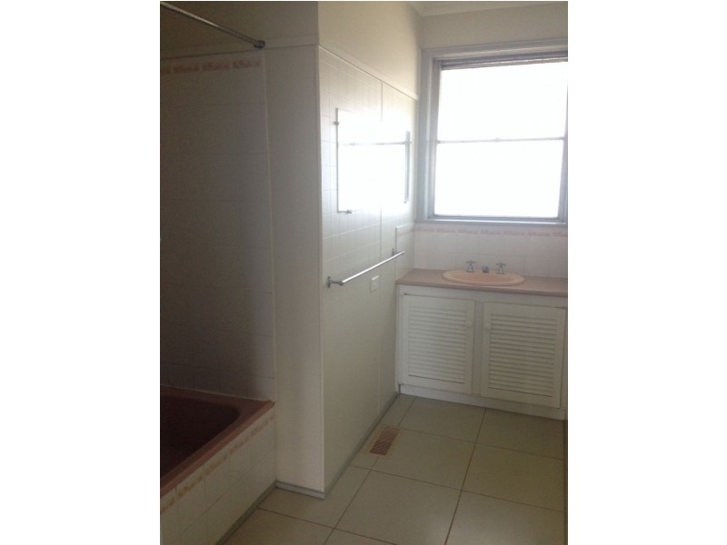 23 Churchill Road, Morwell VIC 3840