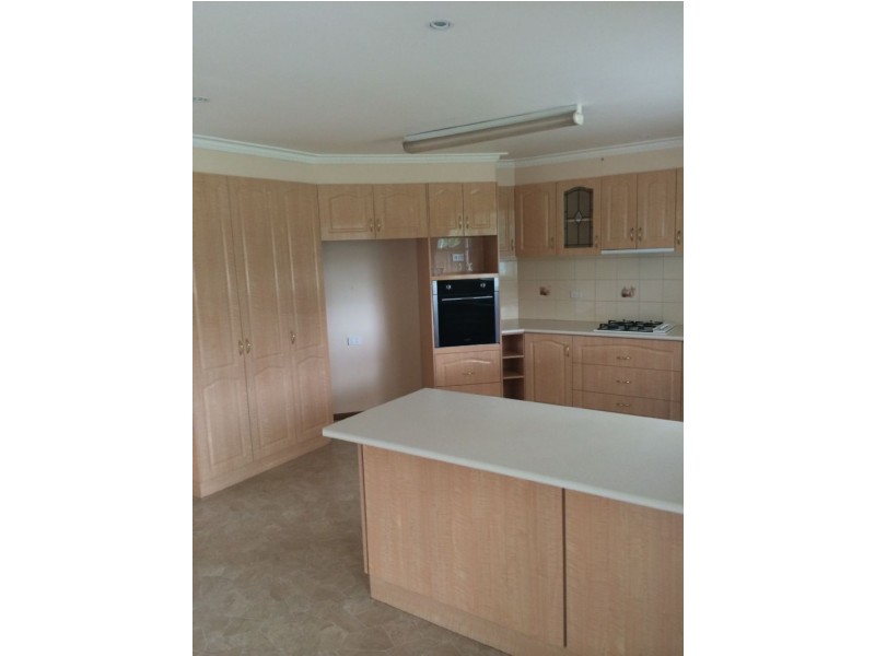 85  Romuald Road, Hazelwood North VIC 3840