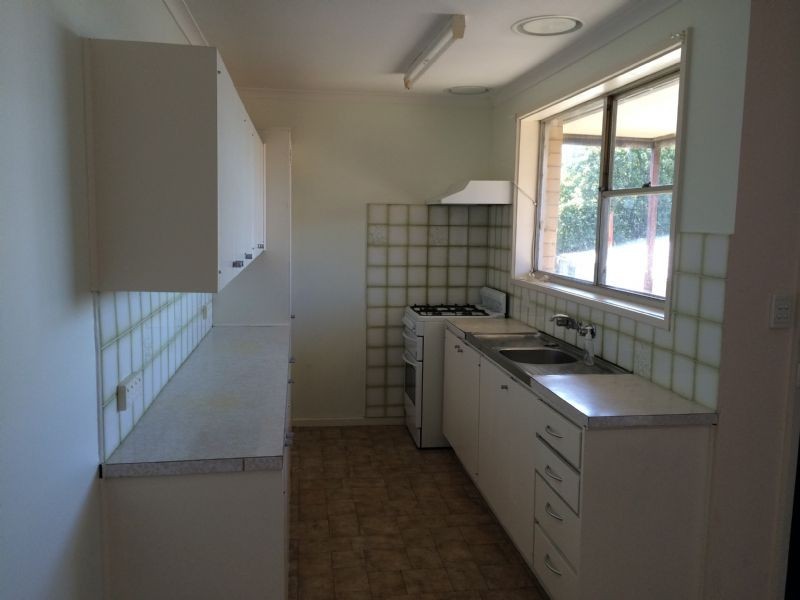 17 Blackwood Crescent, Churchill VIC 3842