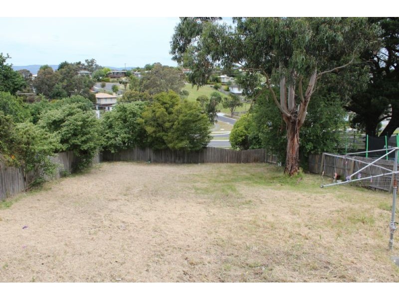28 Robertson Street, Morwell VIC 3840