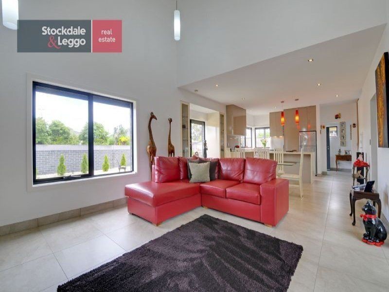 1/13 Travers Street, Morwell VIC 3840