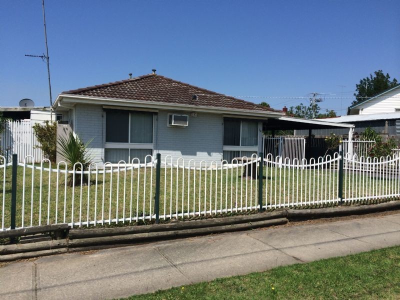 70  Crinigan Road, Morwell VIC 3840