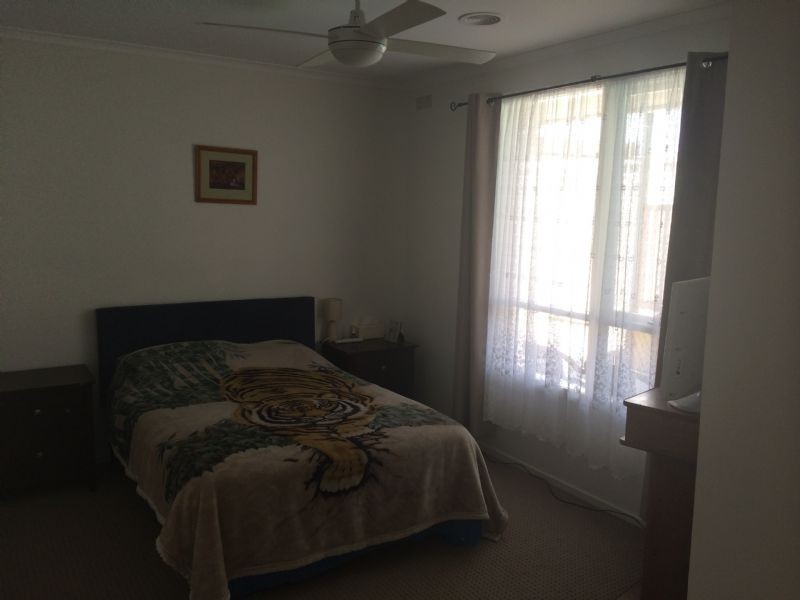 13 Airlie Bank Road, Morwell VIC 3840