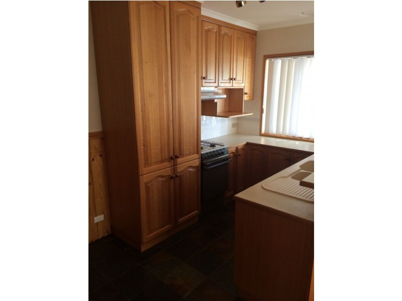 13 Burnside Drive, Morwell VIC 3840