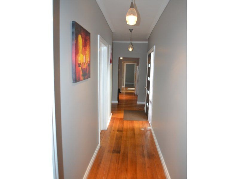 1 Charles Court, Morwell VIC 3840