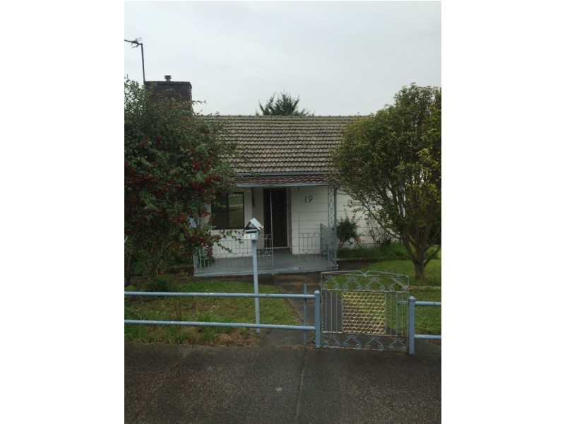 19  Vincent Road, Morwell VIC 3840