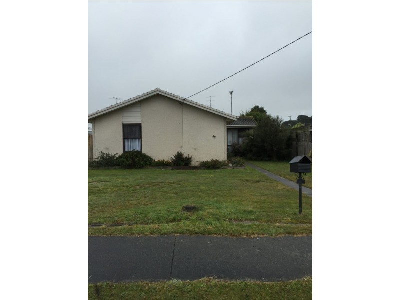 42 Maple Crescent, Churchill VIC 3842