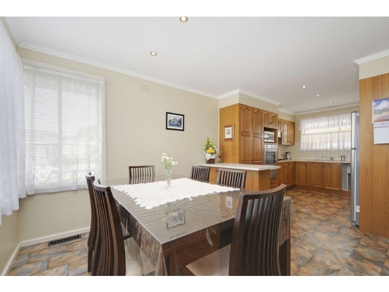 23 Gillie Crescent, Morwell VIC 3840