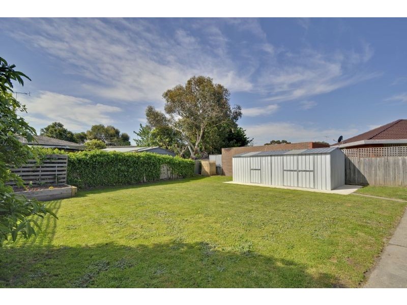 2 Walker Parade, Churchill VIC 3842