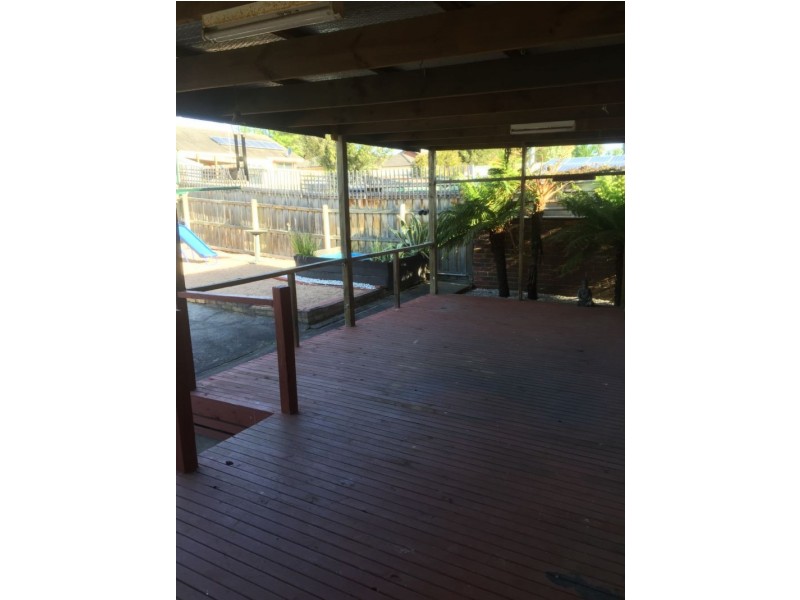 8 Shaw Street, Churchill VIC 3842