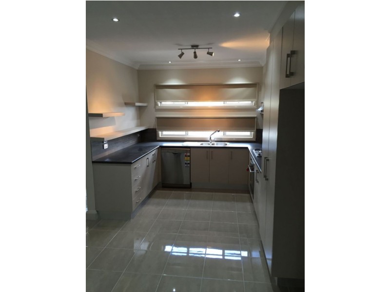 1/40 Travers Street, Morwell VIC 3840