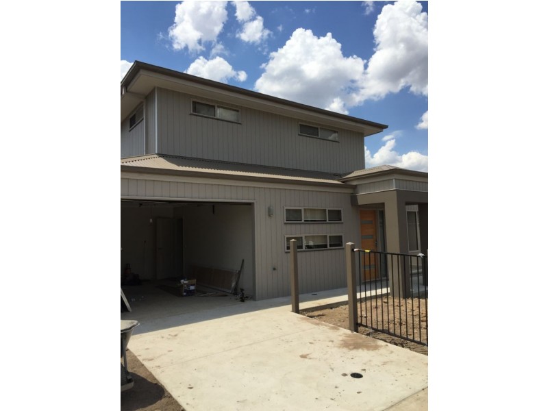 2/40 Travers Street, Morwell VIC 3840