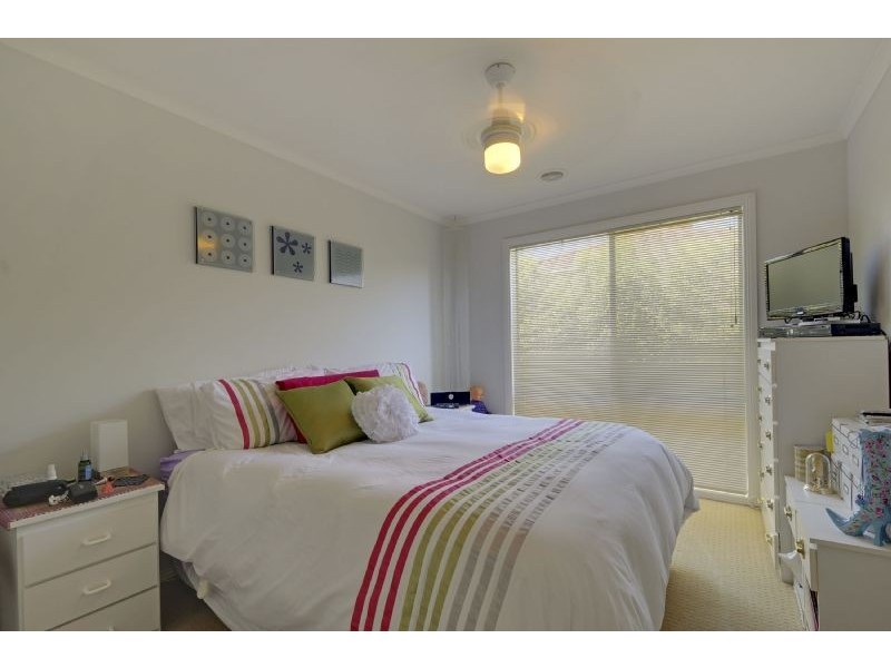 15 Ashley Avenue, Morwell VIC 3840