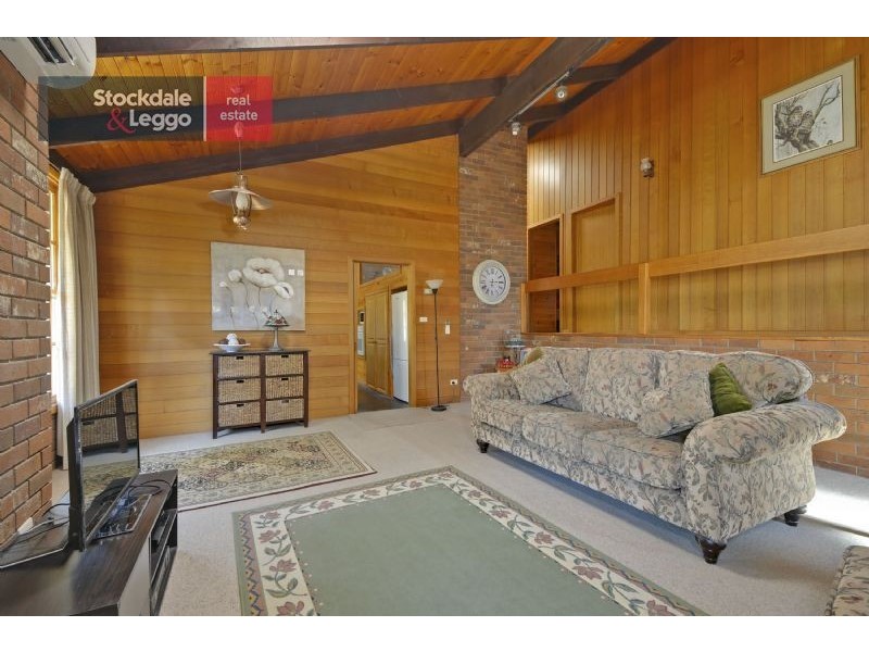 62 Manning Drive, Churchill VIC 3842