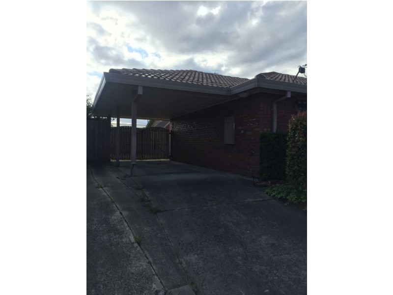 1 Canterbury Way, Churchill VIC 3842