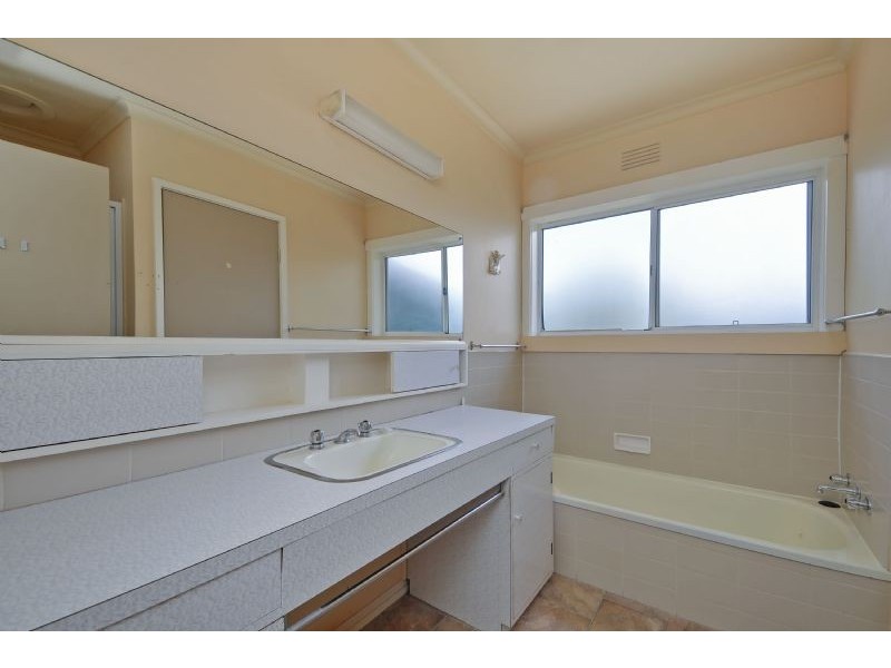 5 SUSAN COURT, Morwell VIC 3840