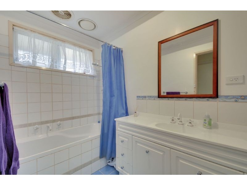 9 Mclean Street, Churchill VIC 3842