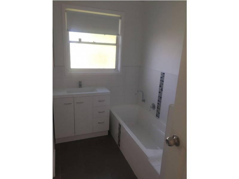 4 Birch Drive, Churchill VIC 3842