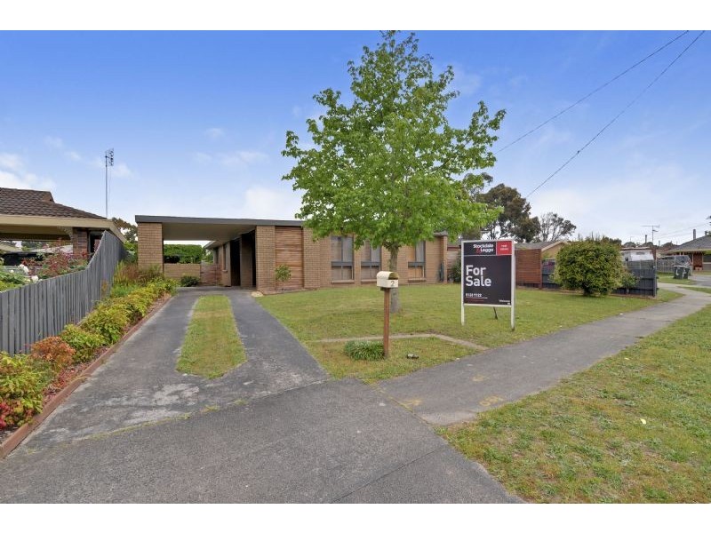 2 Elm Court, Churchill VIC 3842