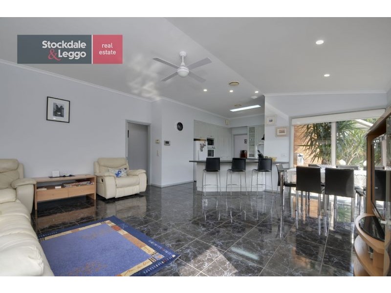 18 Skeldale Wynd, Morwell VIC 3840