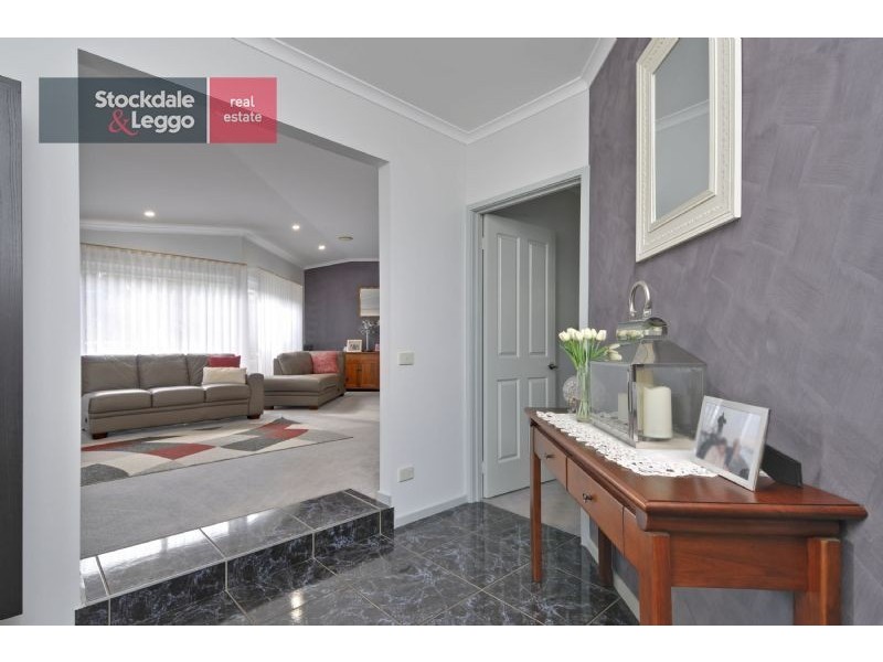 18 Skeldale Wynd, Morwell VIC 3840