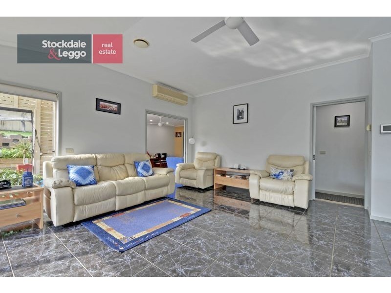 18 Skeldale Wynd, Morwell VIC 3840