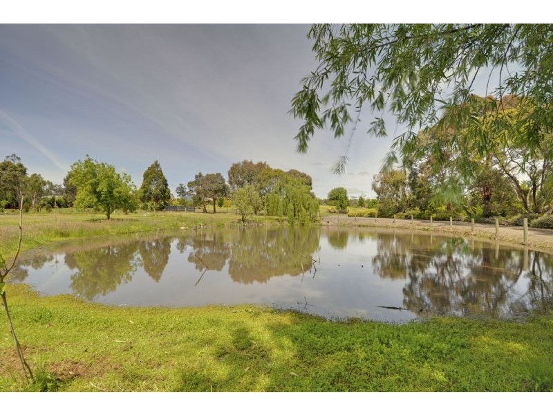 35  Raesowna Rise, Hazelwood North VIC 3840