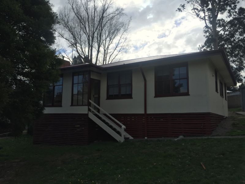 17  Robertson street, Morwell VIC 3840