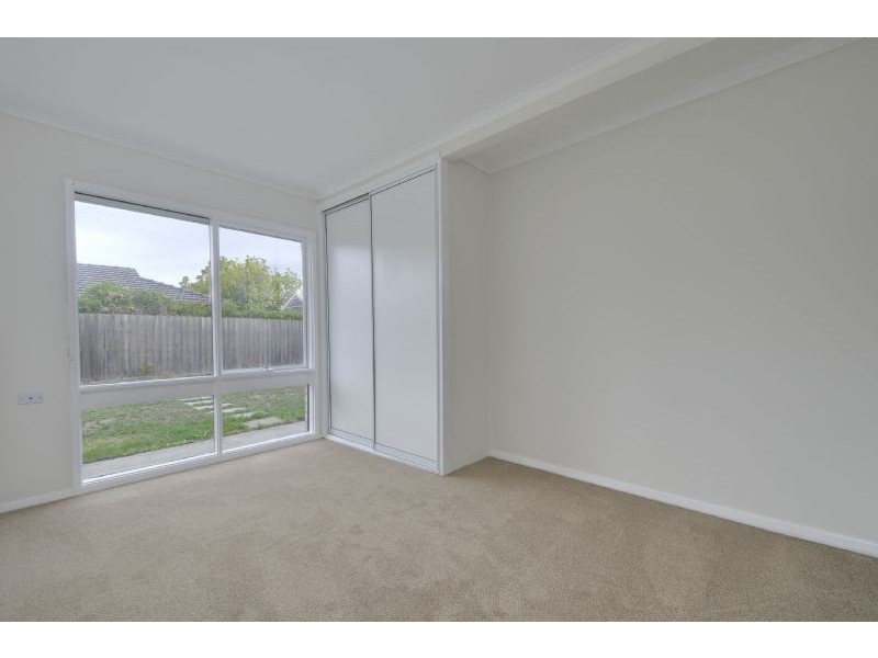 15 Chestnut Avenue, Morwell VIC 3840
