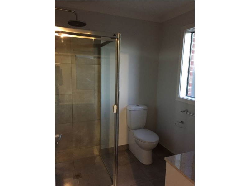 19 Graduation Place, Churchill VIC 3842