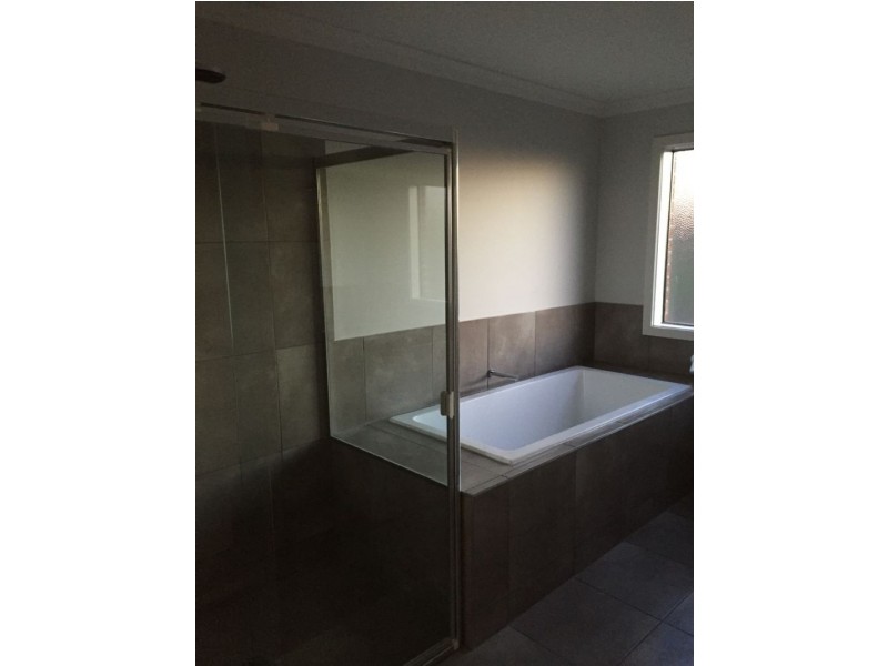 19 Graduation Place, Churchill VIC 3842