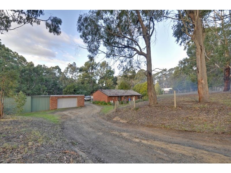 805 Whitelaws Track, Yinnar South VIC 3869