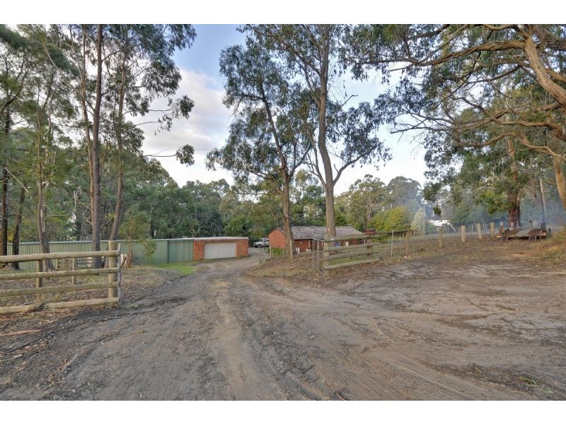 805 Whitelaws Track, Yinnar South VIC 3869