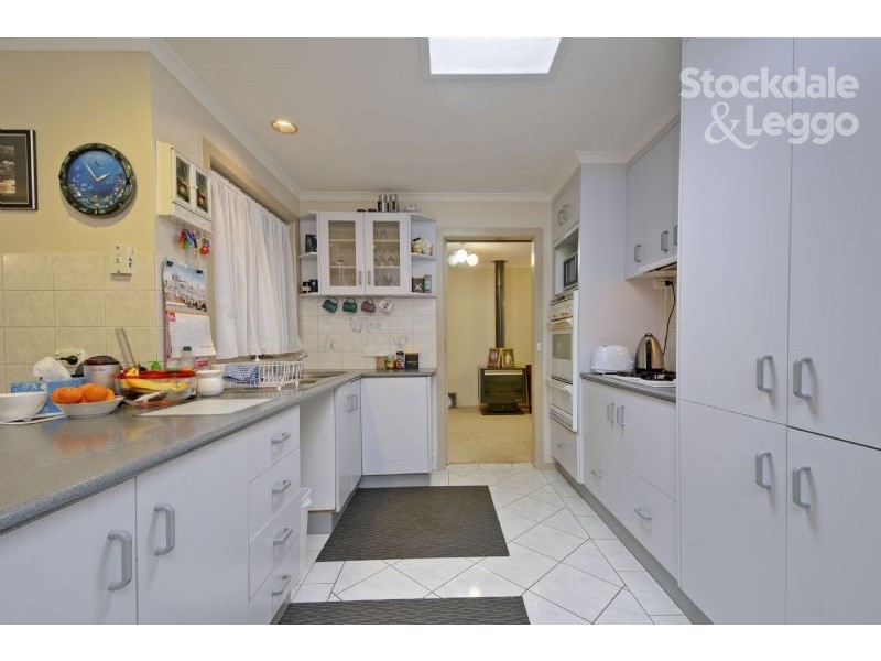 5 Yarak Court, Morwell VIC 3840