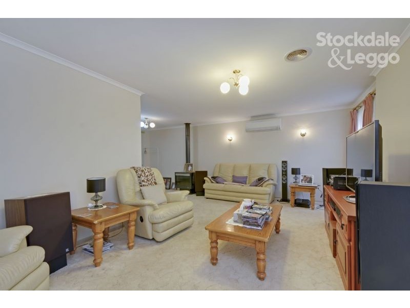 5 Yarak Court, Morwell VIC 3840