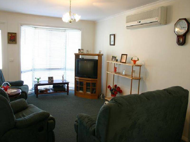 50-51 Pentonville Road, Mayfair Gardens, Traralgon VIC 3844