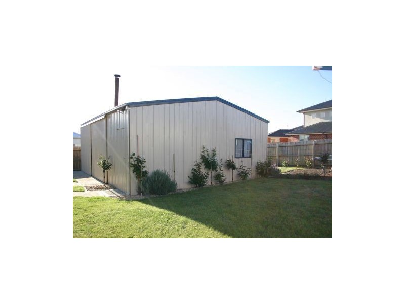 14 Leinster Avenue, Traralgon VIC 3844