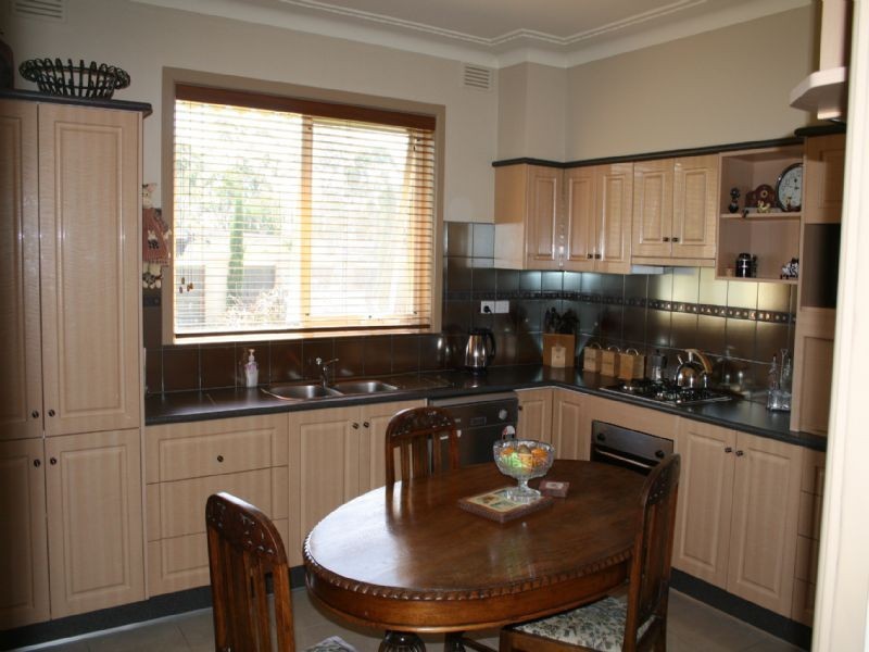 2 Hickox Street, Traralgon VIC 3844