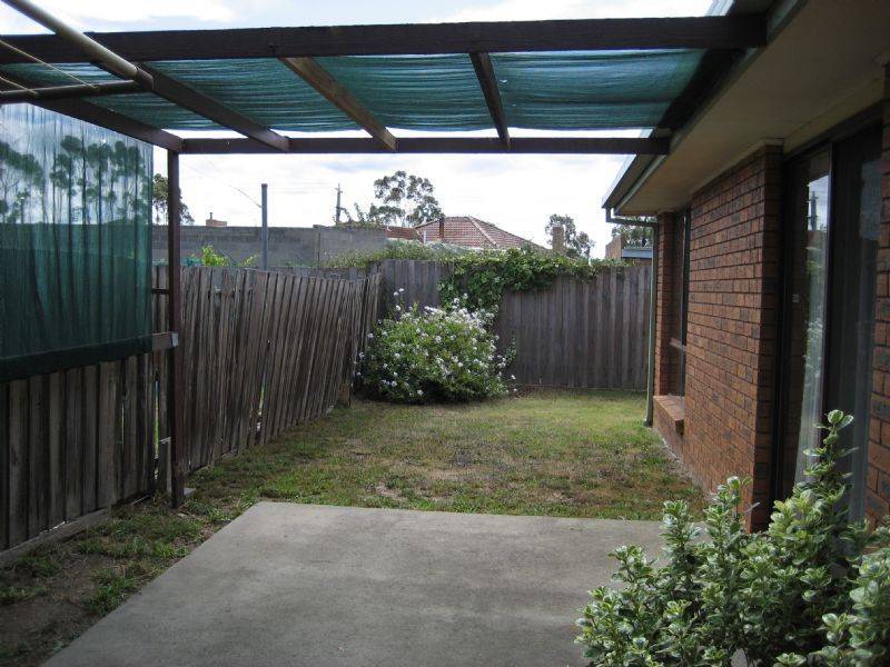 1, 2 & 3/2 Margaret Street, Traralgon VIC 3844