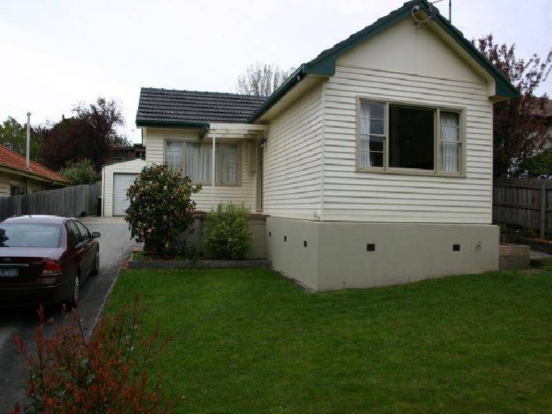 5 Greenwood Grove, Traralgon VIC 3844