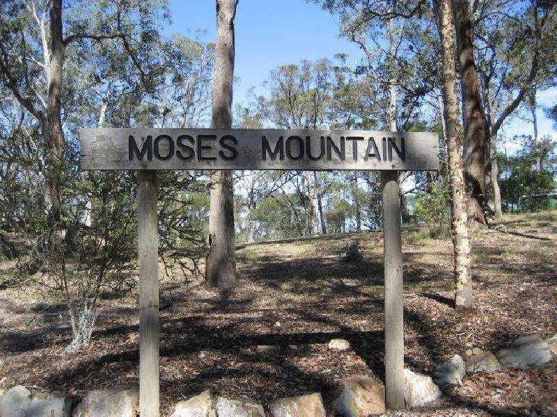 25 Bradys Road, Tyers VIC 3844