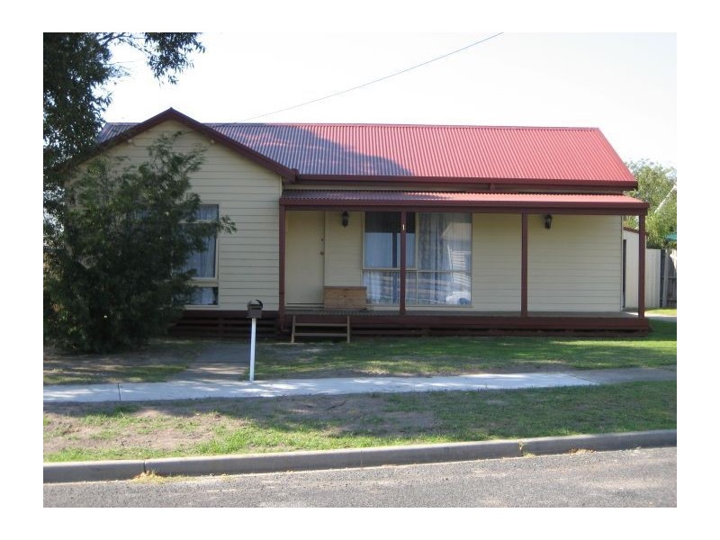 1 Steele Court, Traralgon VIC 3844