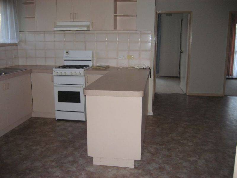 6 Milton Court, Traralgon VIC 3844