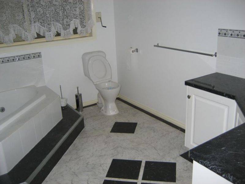 3 Leinster Avenue, Traralgon VIC 3844