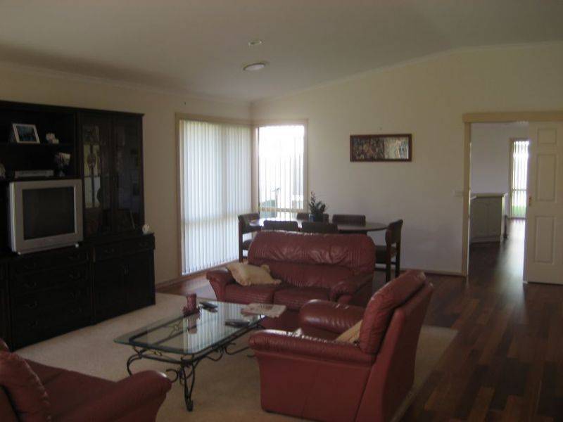 2 Benjamin Court, Traralgon VIC 3844