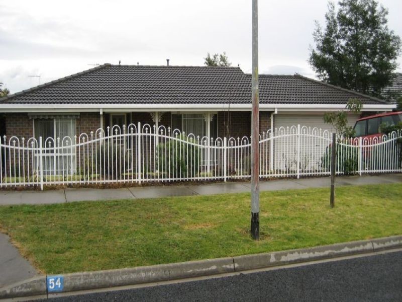 54 Glenview Drive, Traralgon VIC 3844