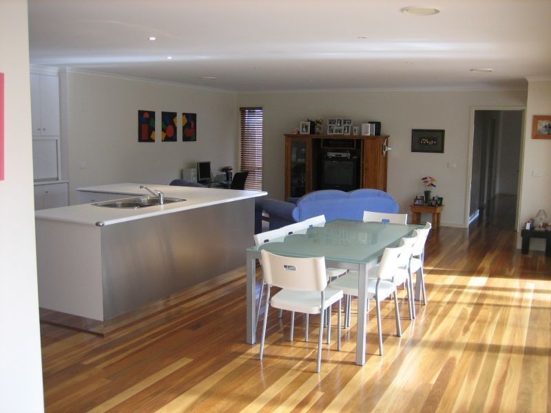 60 Greenfield Drive, Traralgon VIC 3844